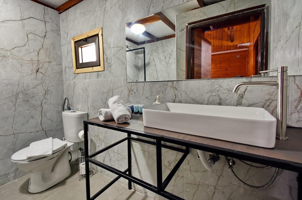 פינה במעיין Villa Mishmar Hayardin Ngoại thất bức ảnh